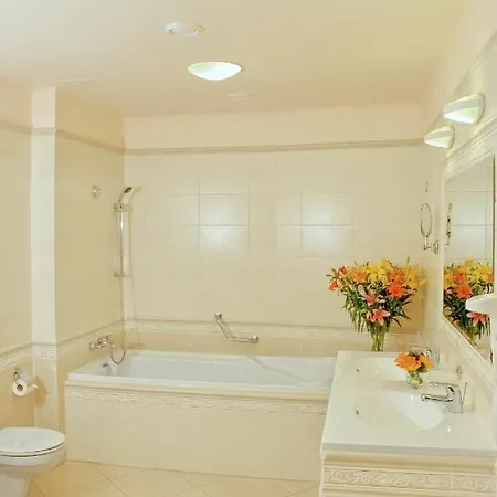 Interhotel Hotel Karlovy Vary